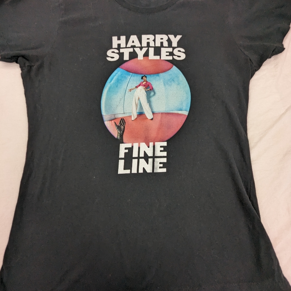 Harry Styles Fine Line Concert Merch T-shirt Treat People With Kindness Medium